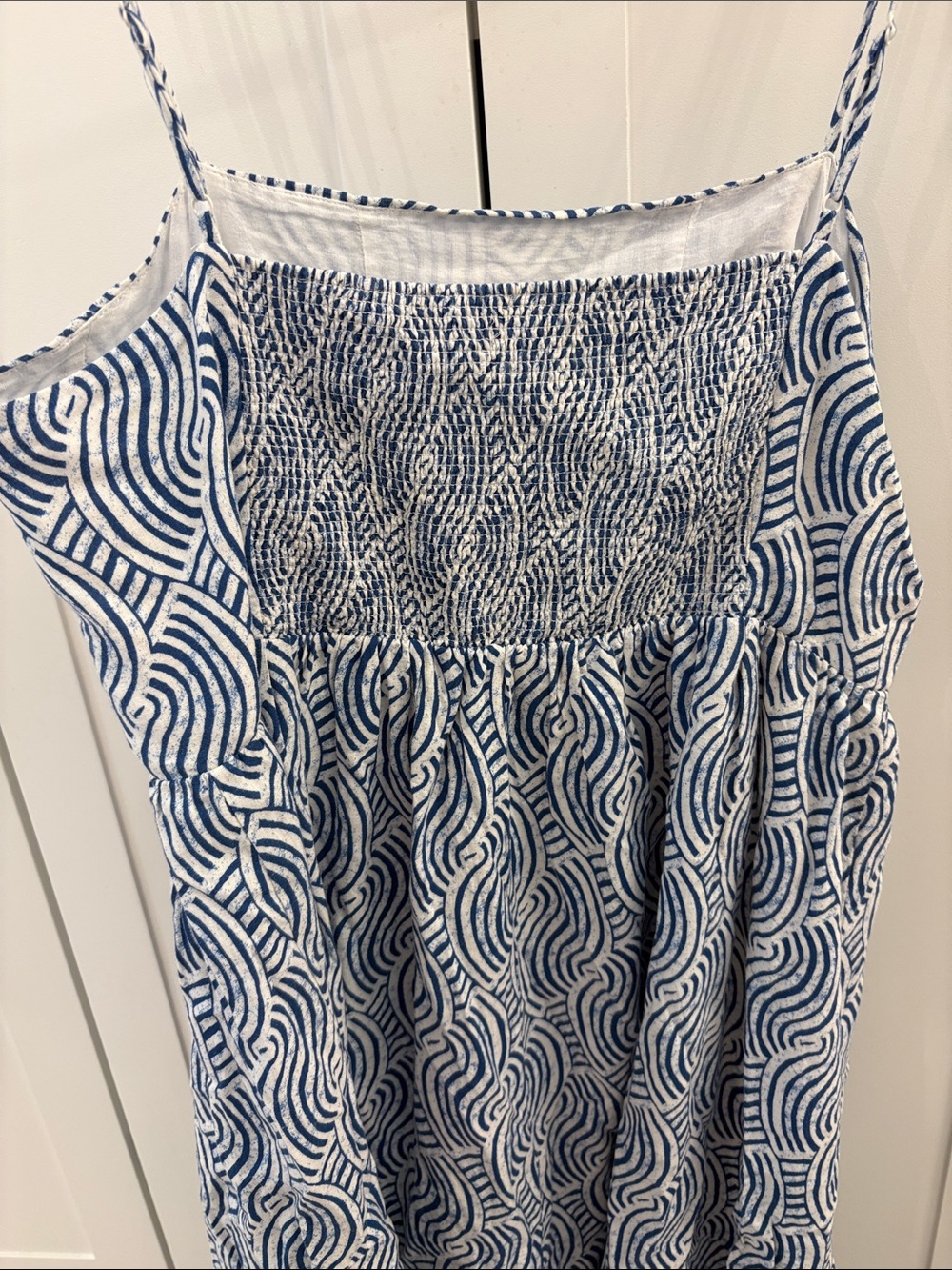H&M Navy and White Beach Waves Maxi Dress - Picture 4 of 4